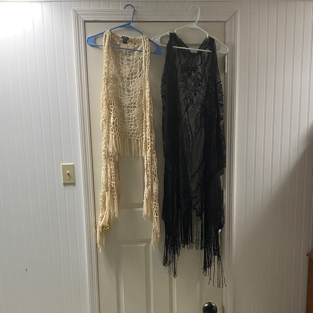 2 fringed vests - Picture 1 of 7